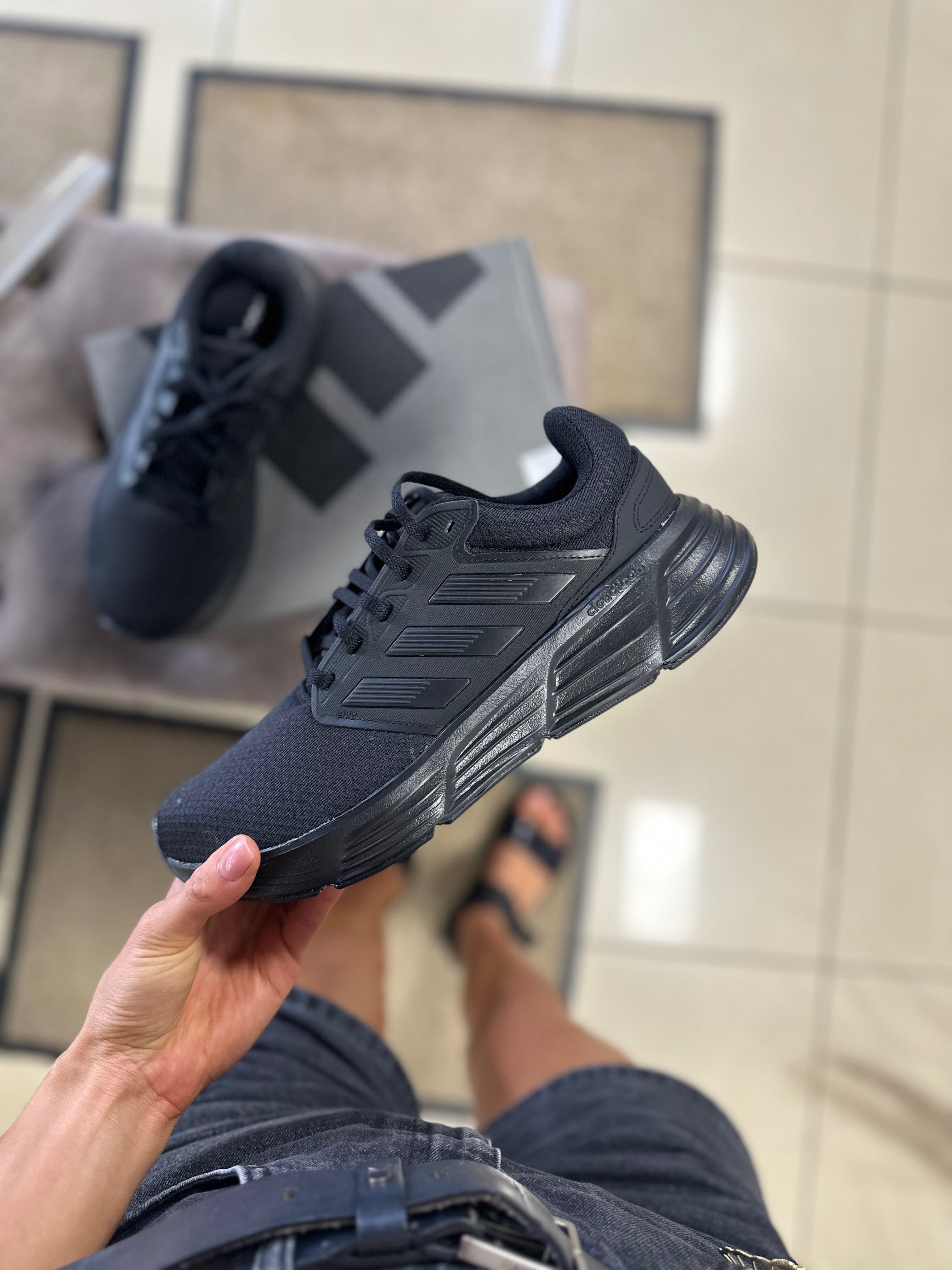 Чоловічі оригінальні кросівки Adidas Galaxy 6 GW4138