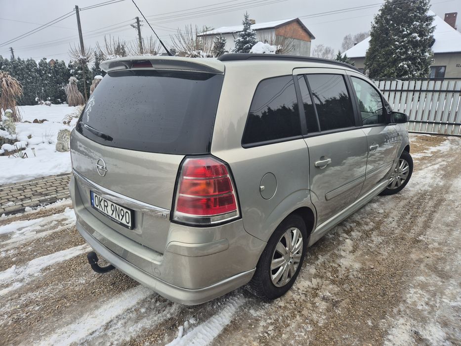 Opel Zafira 1.8 140km LPG OPC Line
