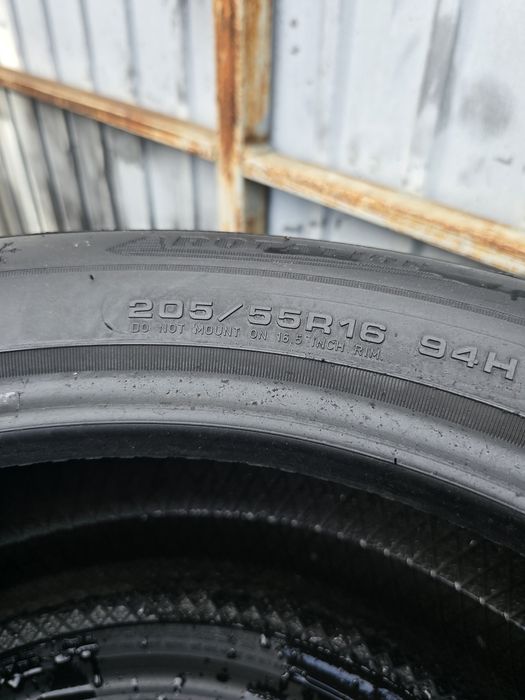 Шини 205 55 R16 Dunlop Winter Sport 5