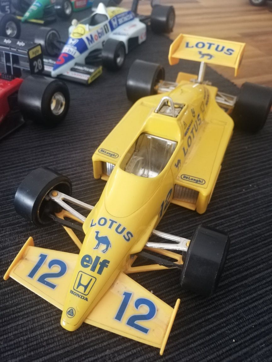 Carros Fórmula 1 Bburago 1/24