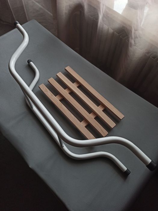 Сидение на ванну новое