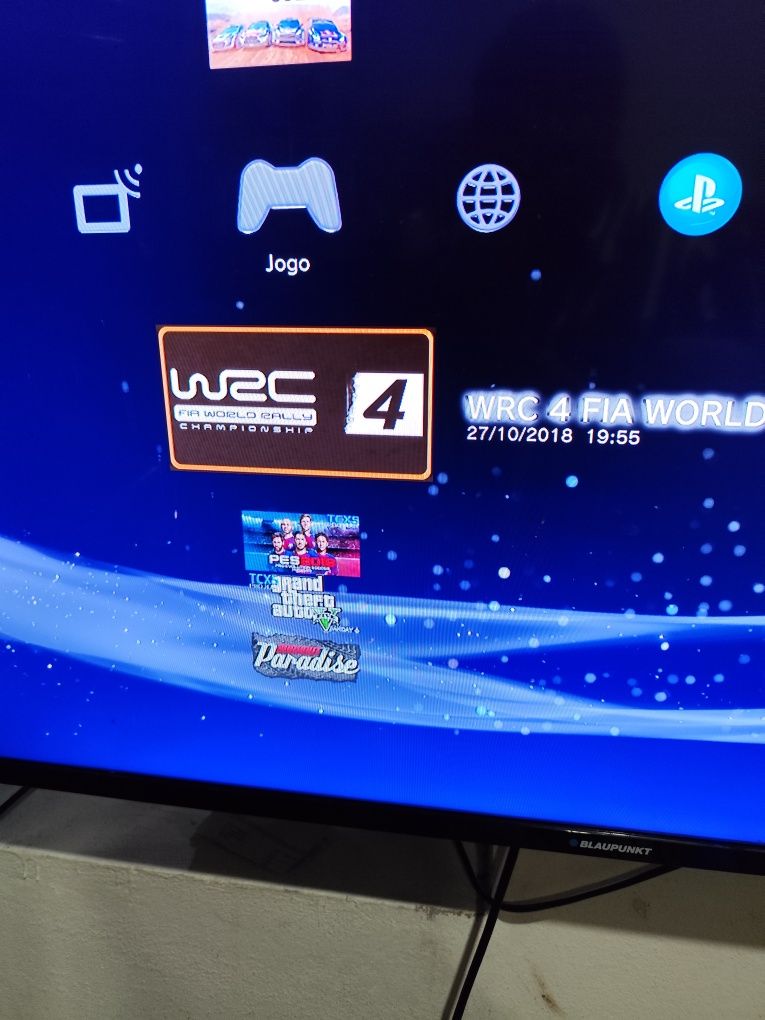Consola PS3 500GB zipada com vários jogos/aceito troca de telemóvel