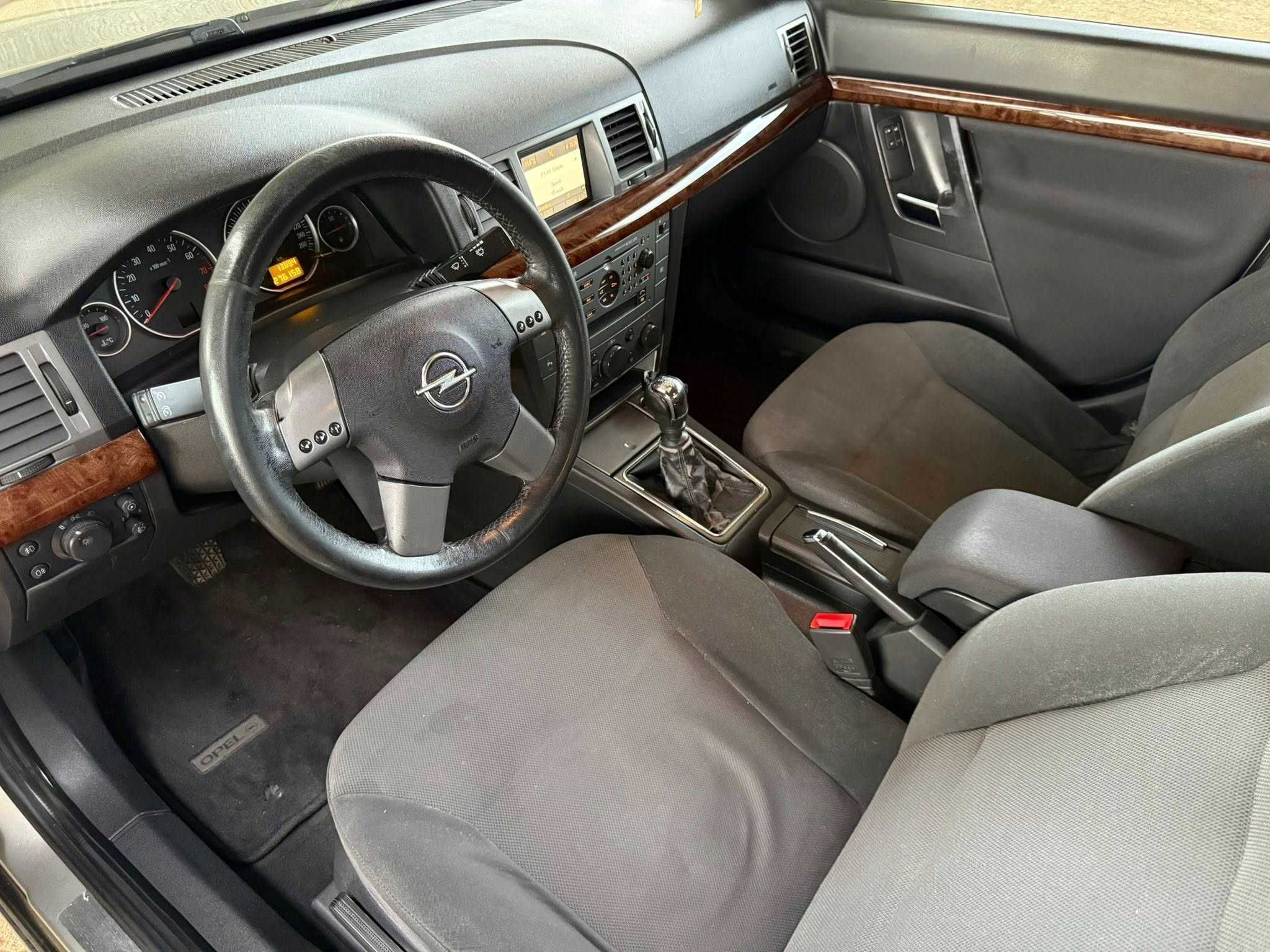 ** Opel Vectra C 2.2 Benzyna ** Przegląd na Rok ** Ładna Zadbana *