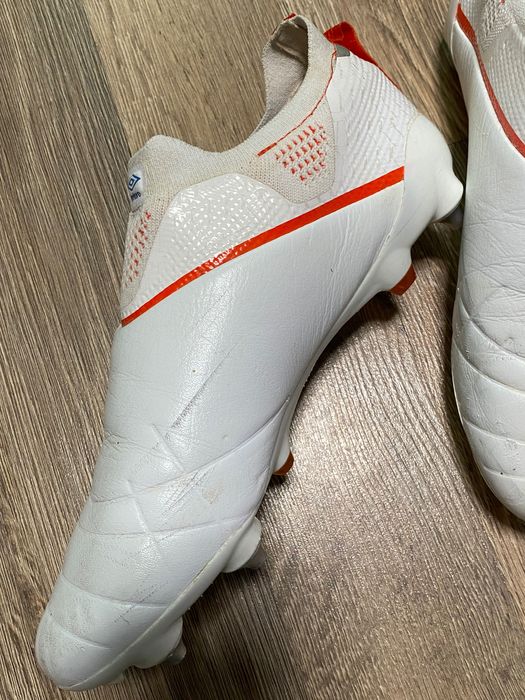 Футбольні бутси Umbro Medusæ III Elite SG