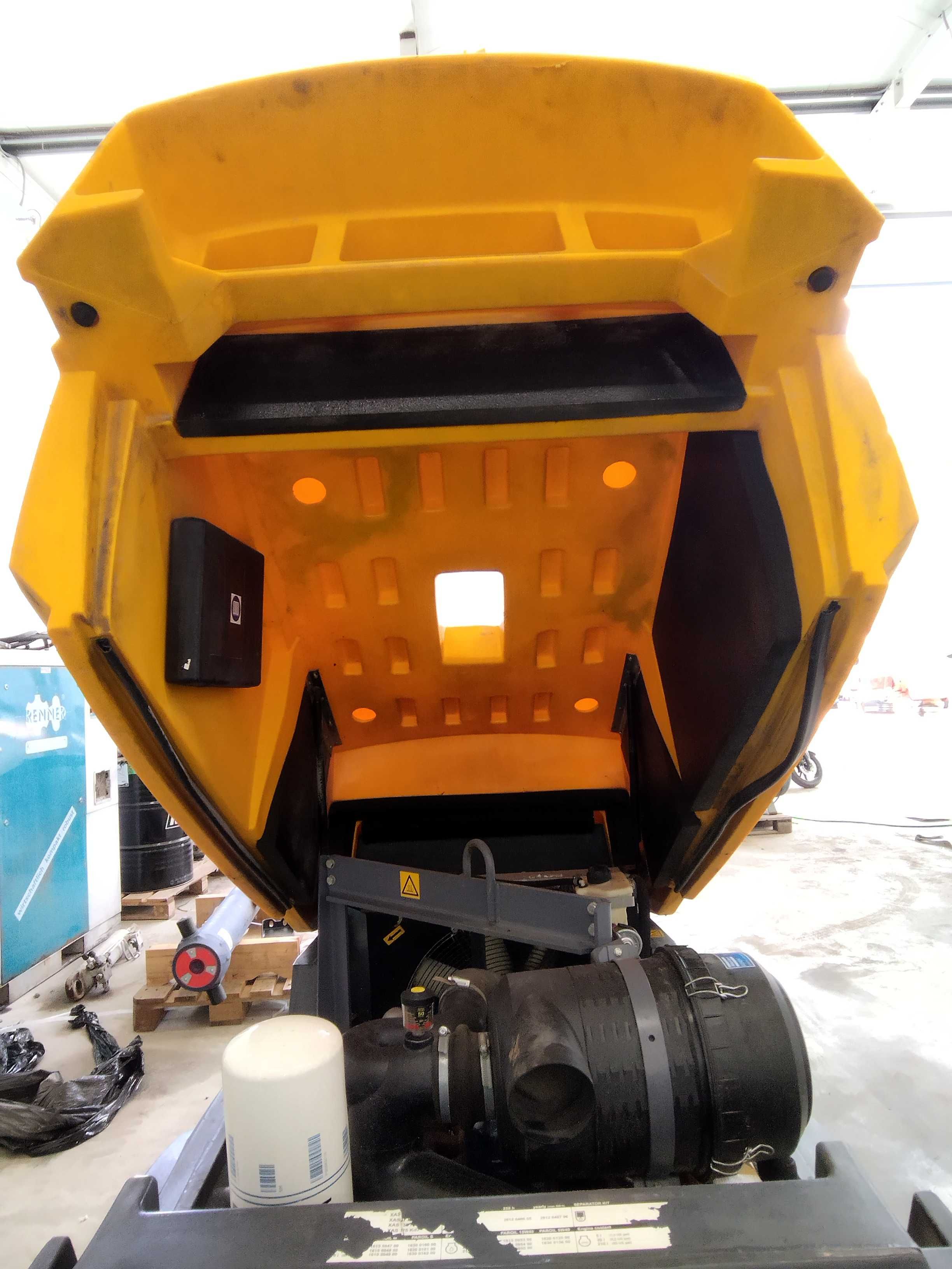 Kompresor Sprężarka Atlas Copco XAS 67 2015 r