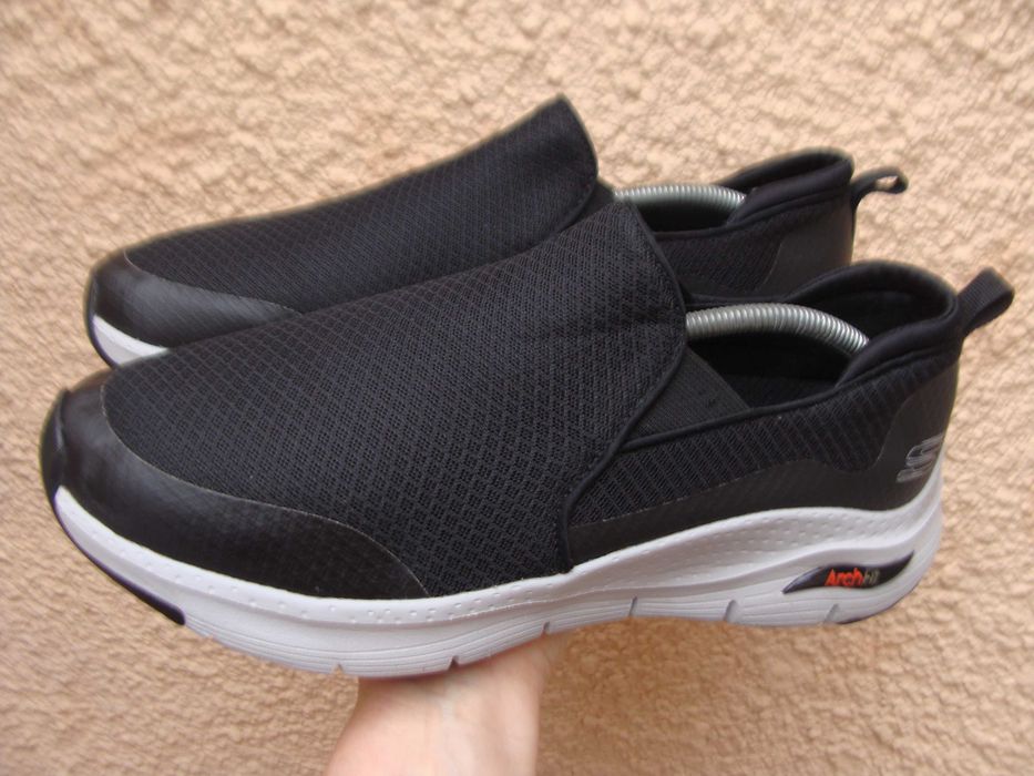 45/29 см Skechers arch-fit  кроссовки мокасины слипоны 2021 год