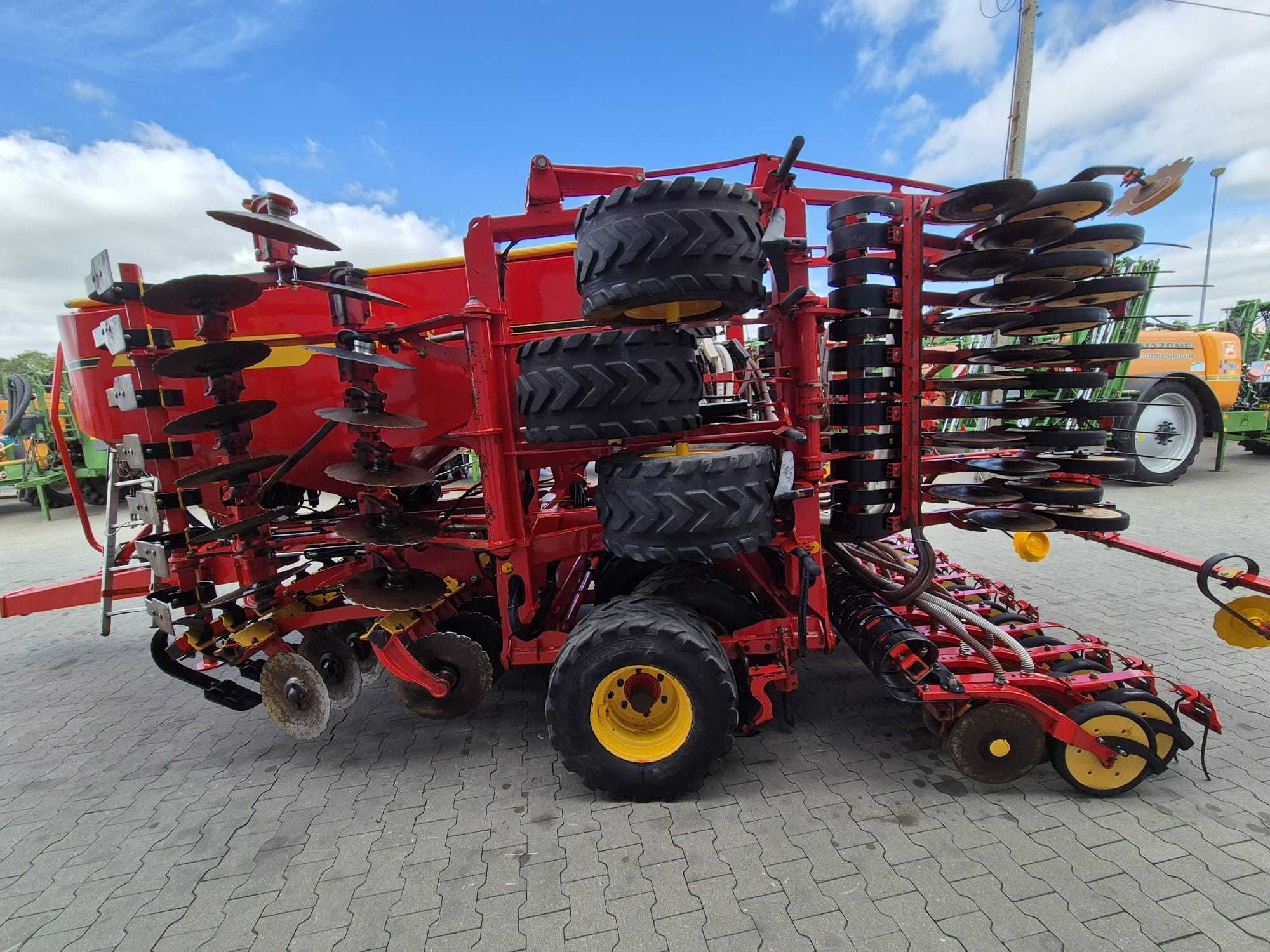 Agregat bezorkowy uprawowo-siewny VADERSTAD SPIRIT ST 600, 2010r.