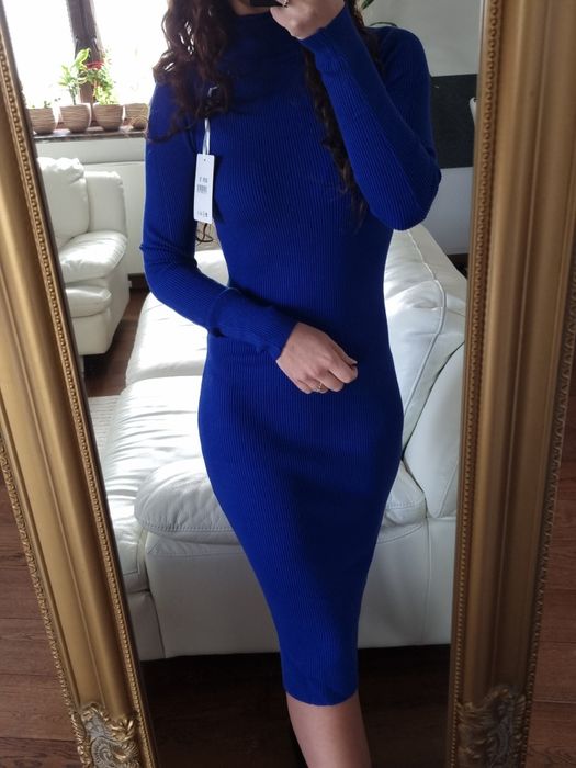 Nowa chabrowa sukienka sweterkowa z golfem na długi rękaw r. S/M