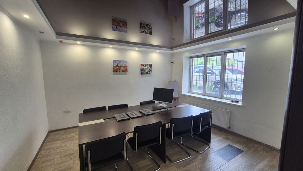 Оренда офісу подобово погодинно клас навчання