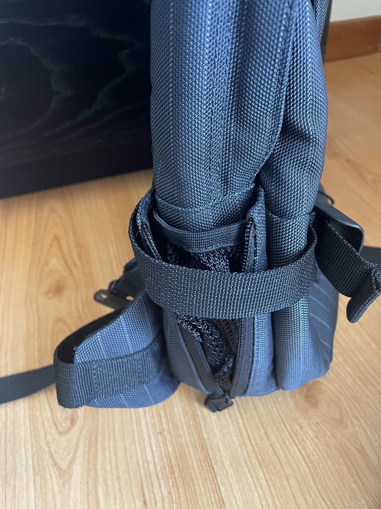 Mochila para laptop Eastpak