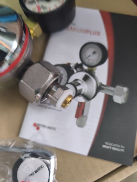 Продам баллон с редуктором