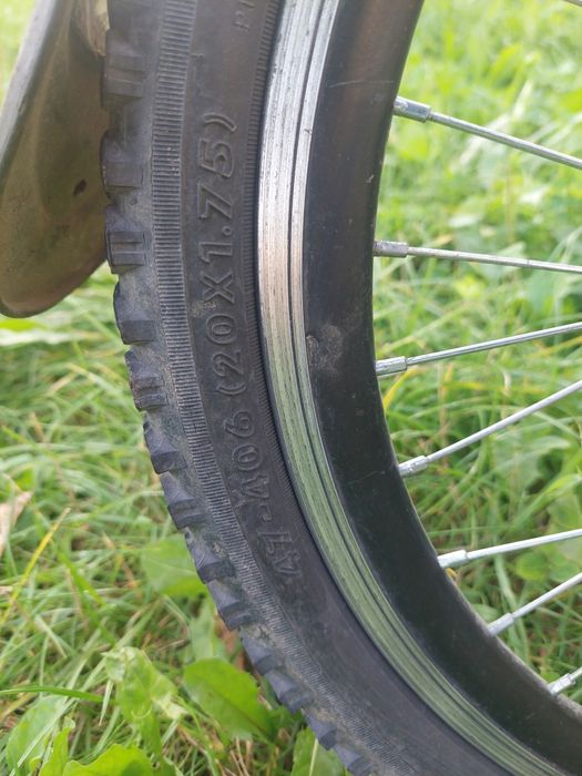 Rower 20 cali niebieski 1x6