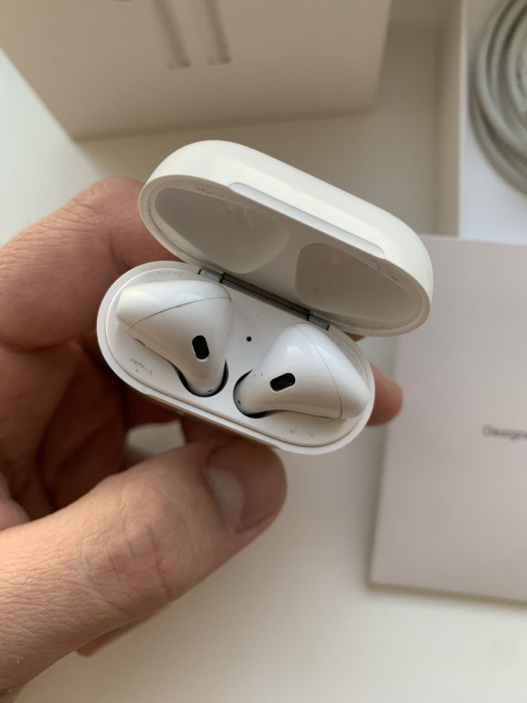 Airpods 2 срочно оригинал!