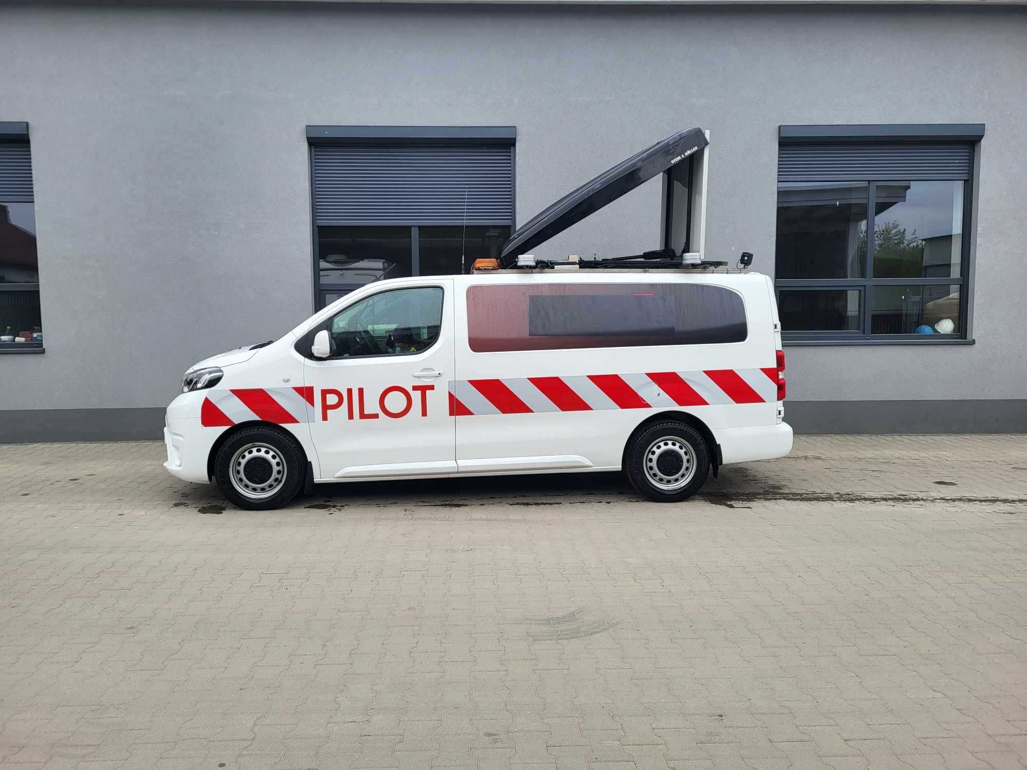 Pilot Toyota Proace