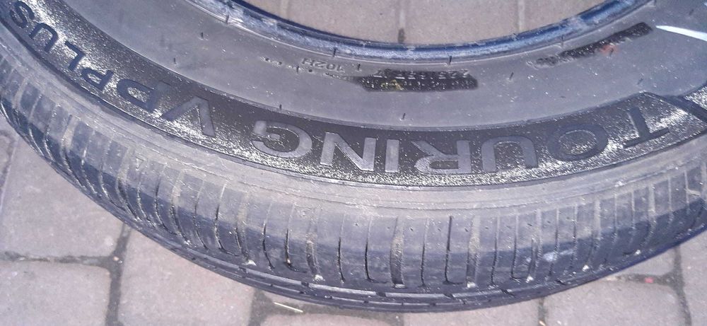 Продам літню резину R17-225-65