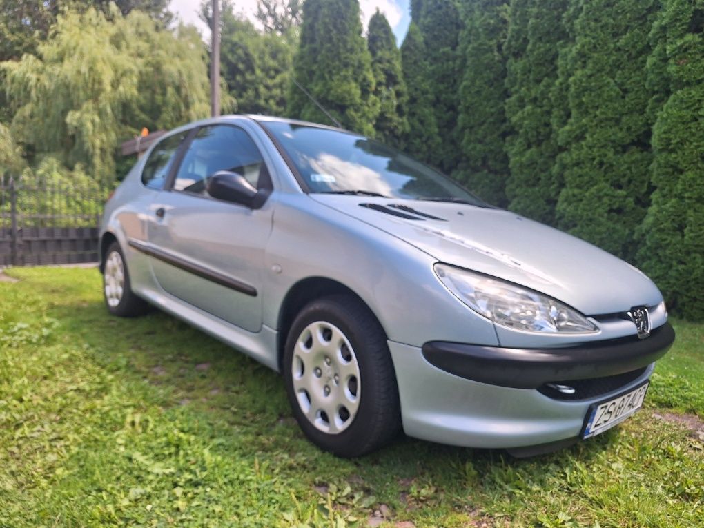 Peugeot 206 Benzyna Dobry stan !