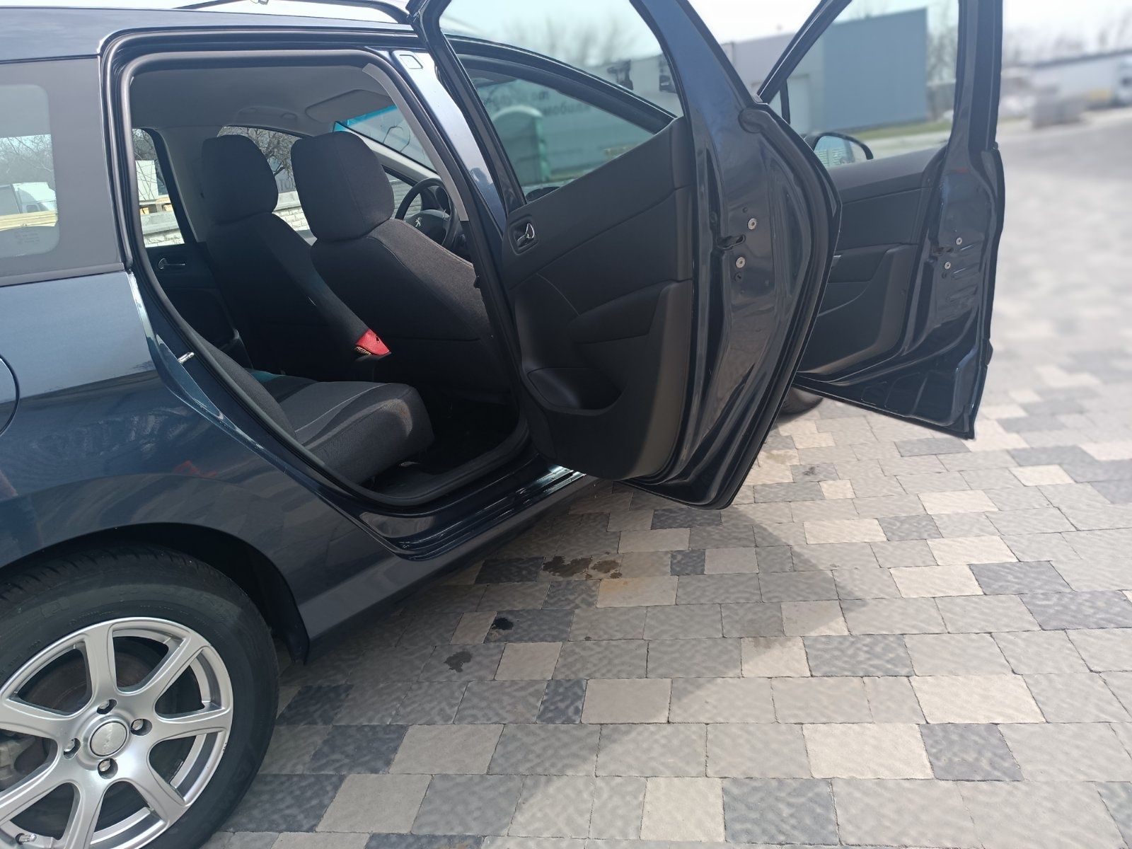 Продам Peugeot 308 sw