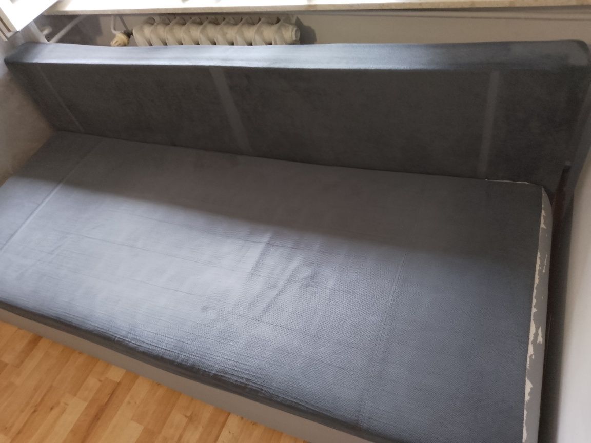 Sofa - oddam za darmo Rezerwacja