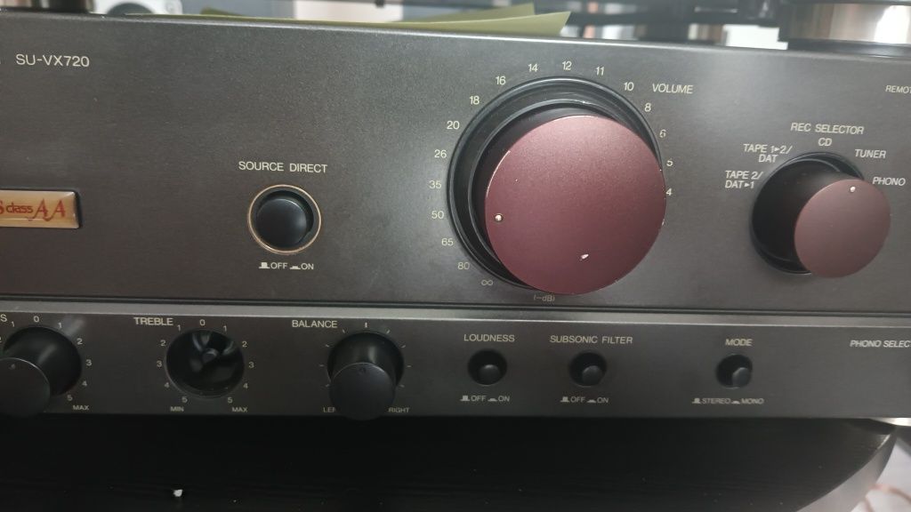 Wzmacniacz Technics SU-VX720