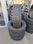 225/65r17 107/103S Bfgoodrich All Terain T/A K02 kpl całoroczne KC13