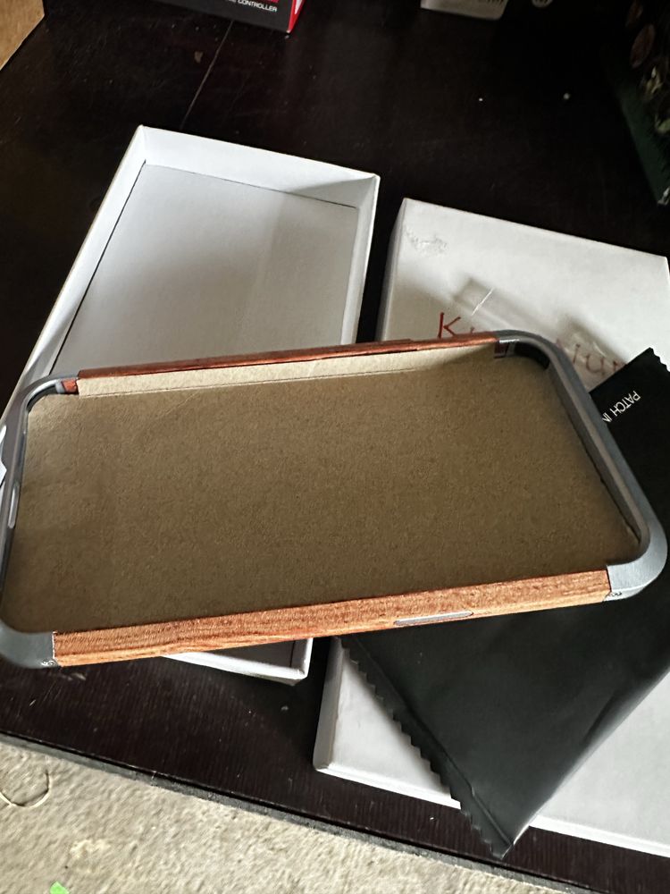 Бампер для iphone 13