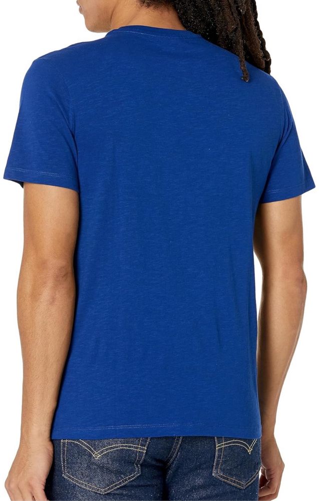 Нова синя футболка Levis р. S