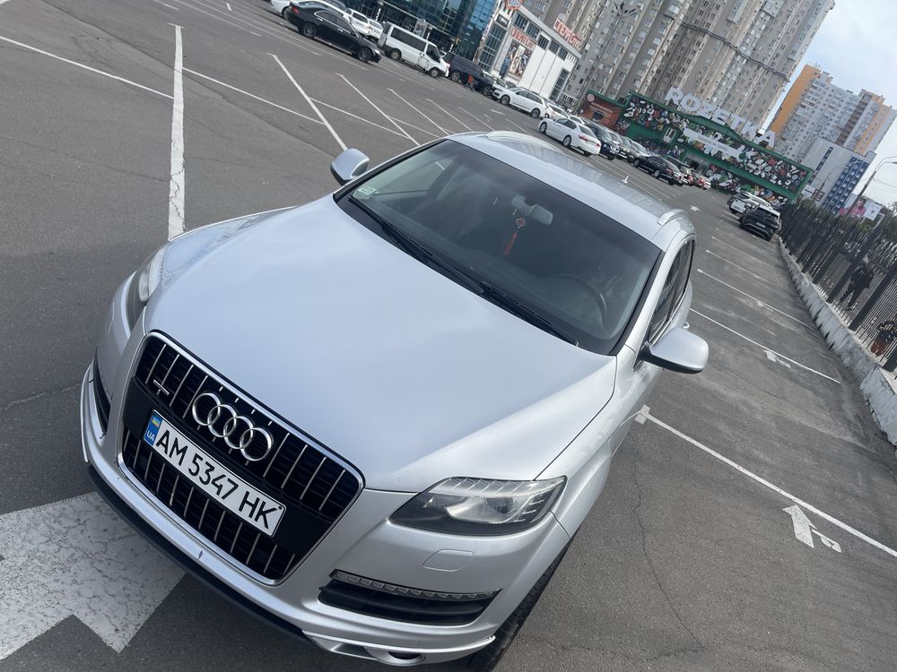 Audi Q7, 2010 европейка