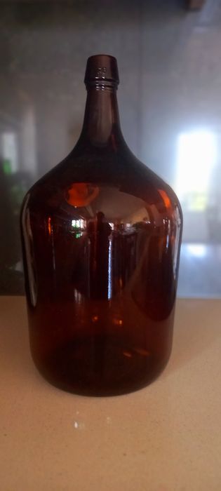 Garrafões de 5 litros em vidro