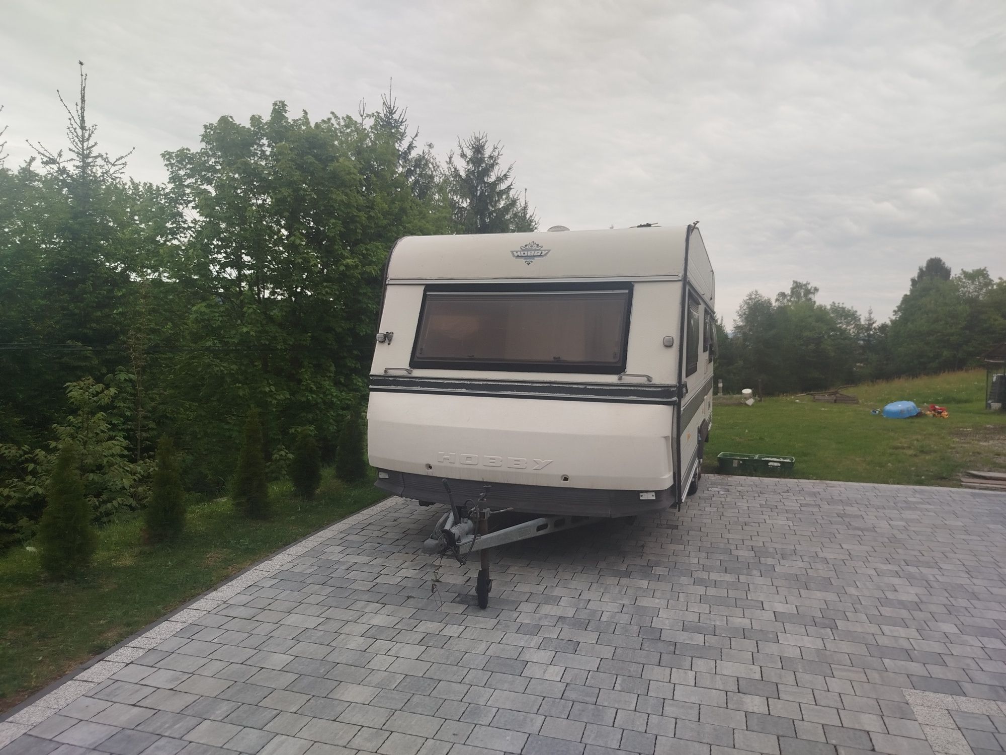 Sprzedam przyczepę kempingowa hobby prestige 555