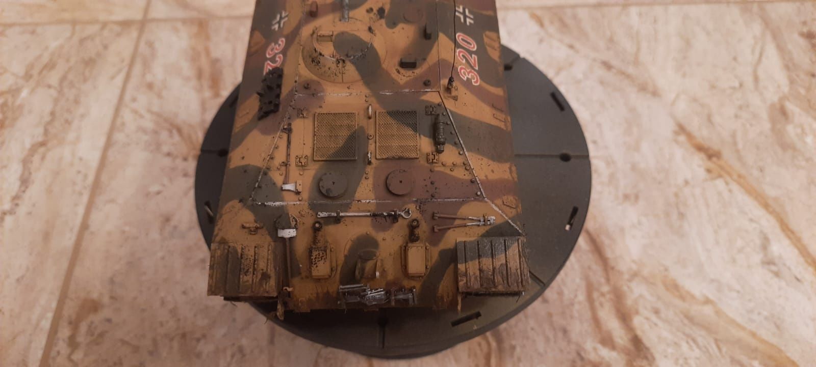Model 1/35  E-25 Entwicklungsfahrzeug