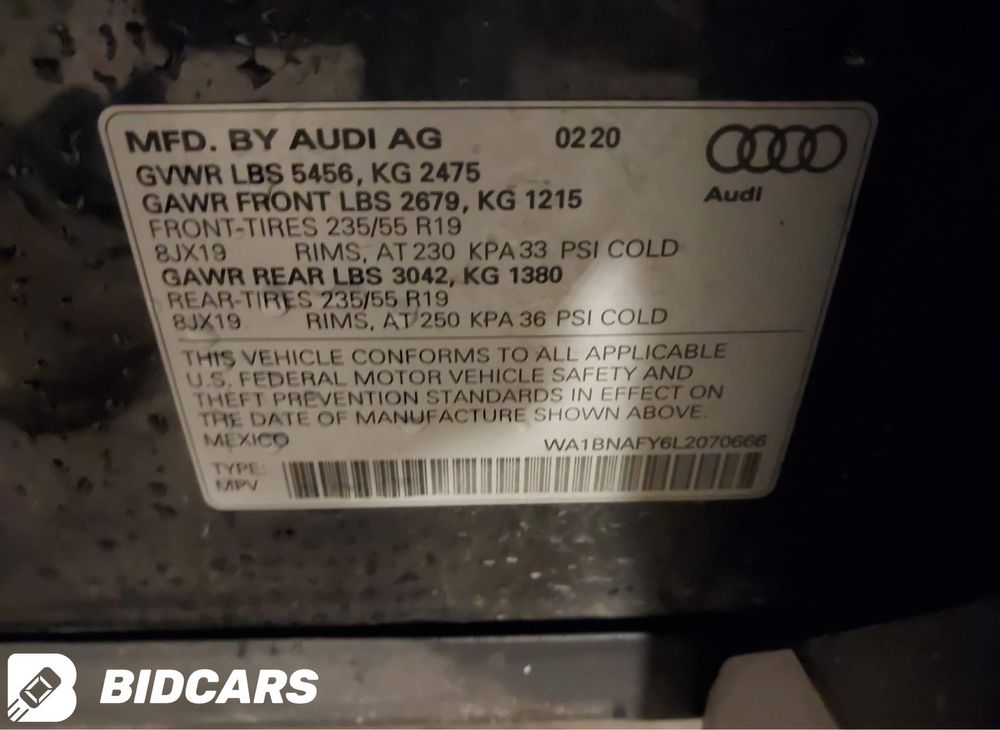 Audi Q580A 2.0tfsi з сша в наявності