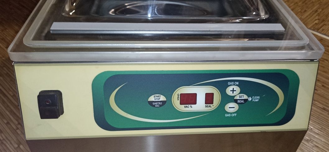 Вакуумний пакувальник LAVEZZINI Universal MADE IN ITALY