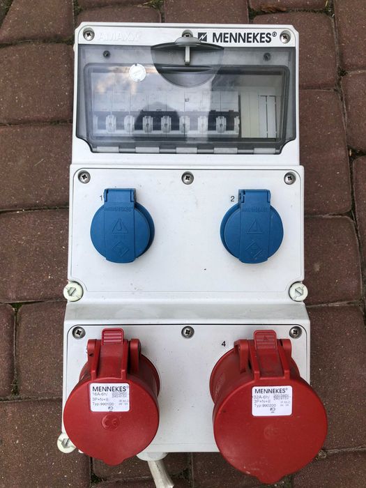 Mennekes skrzynka budowlana rozdzielnica erbetka