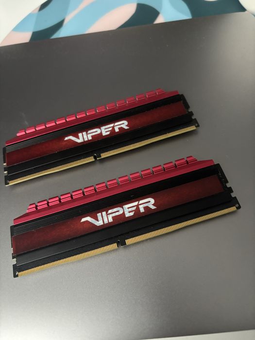 Pamięć RAM Patriot VIPER DDR4 8GB 2x4GB 3000MHz CL16 PV48G300C6K