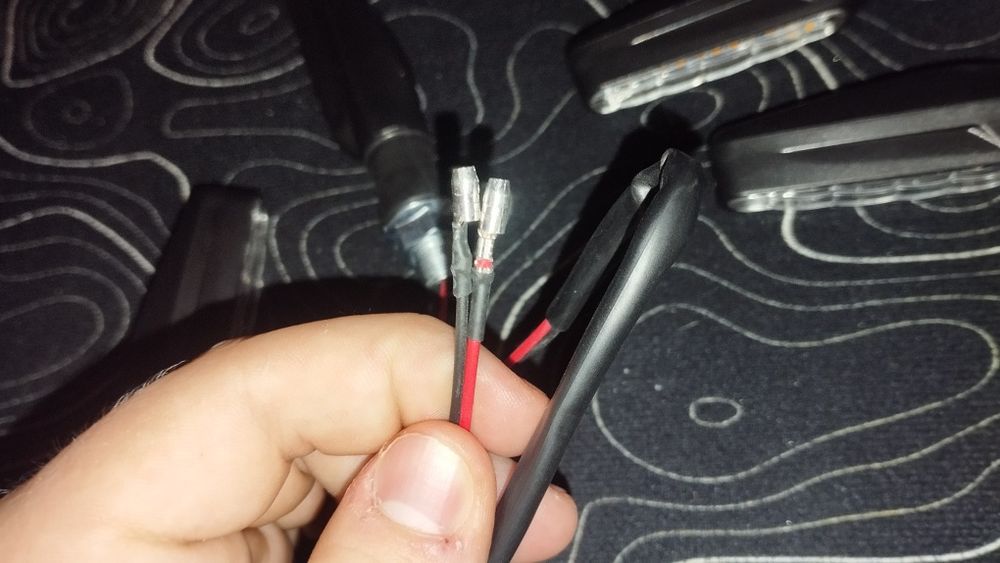 Поворотники LED комплект 4 шт - универсальные, яркие, для мопеда/скуте