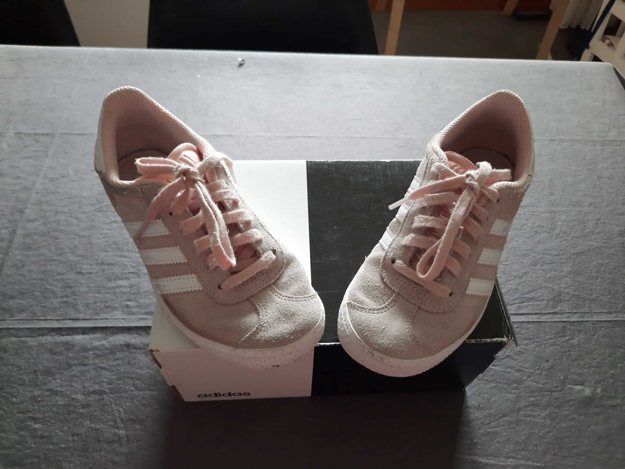 Sapatilhas Adidas Gazelle,  tamanho 31 1/2