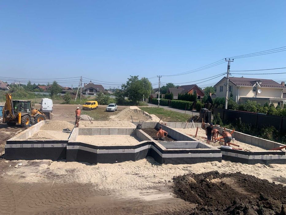 Монолитные работы Киевская область Фундамент Перекрытия Лестницы Стены