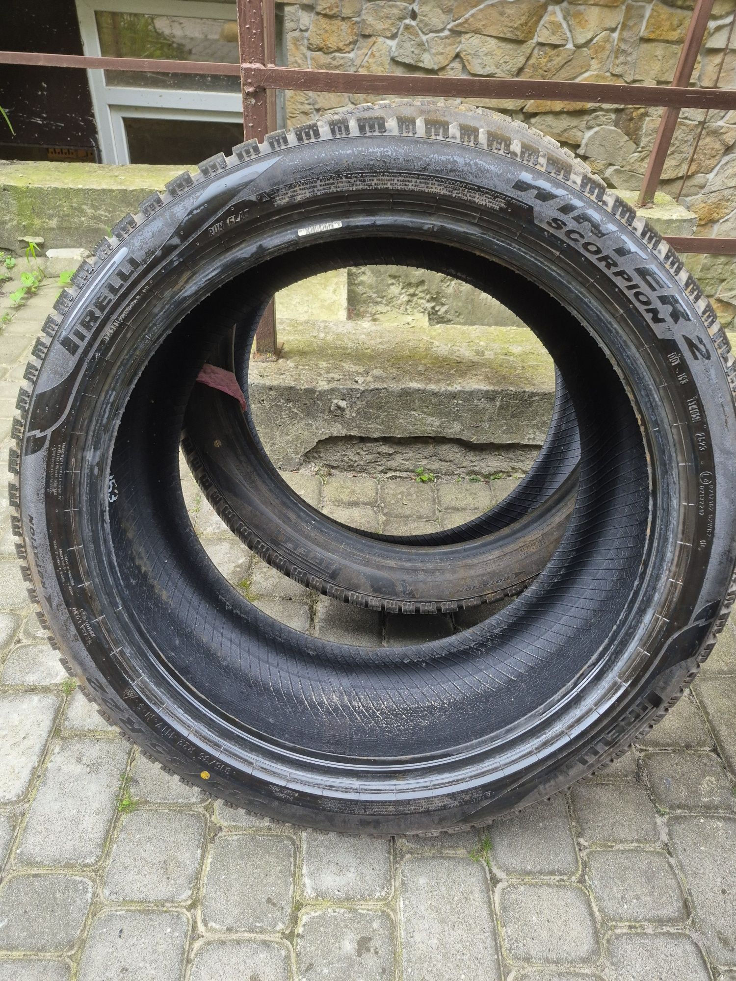 Шини 315 35 r22  275 40  r22 run flat bmv x7