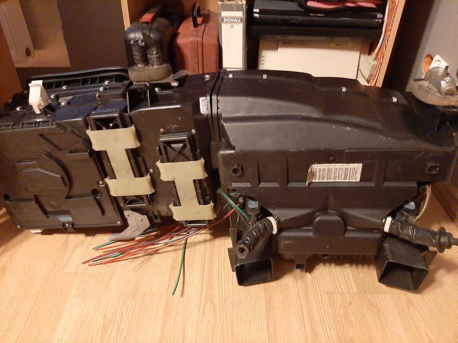 Części AGD samochodowe pralki lodówki zmywarki opony  silnik do pralki