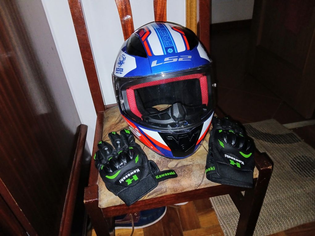 Scoter eletrica.     Nao precisa de carta nem seguro.