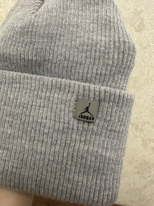 Жіноча сіра шапка + бафф Jordan nike