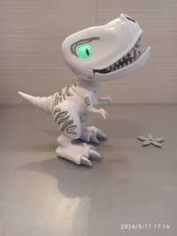 Dinozaur interaktywny ryczy świeci zabawka