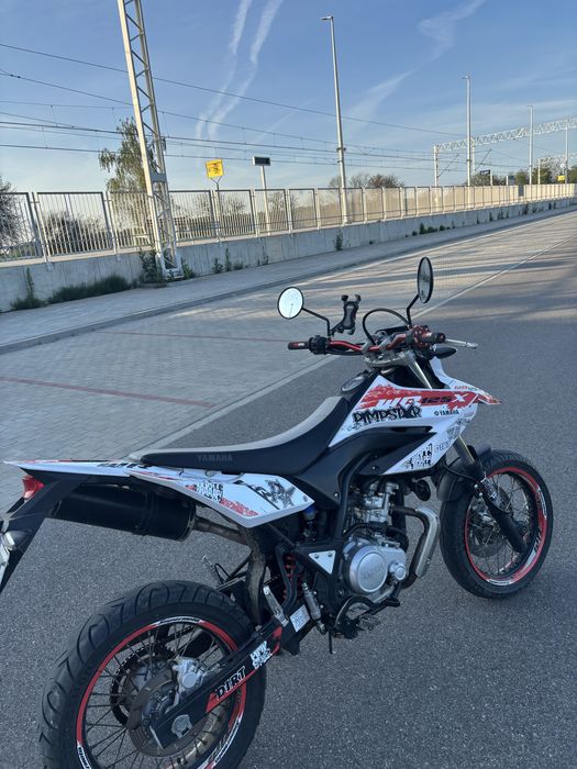 Yamaha wr125 supermoto