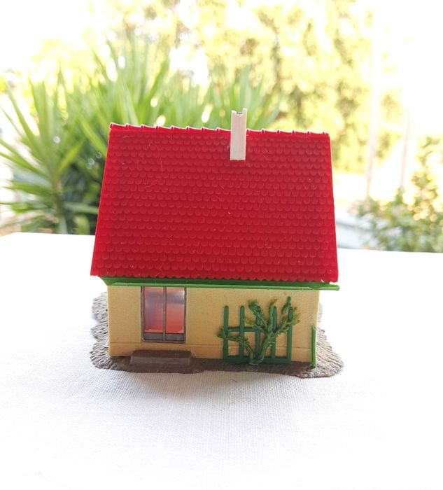 FALLER B-204, Vivenda com ILUMINAÇÃO