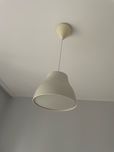 Lampa wisząca z żarówką stan bardzo dobry