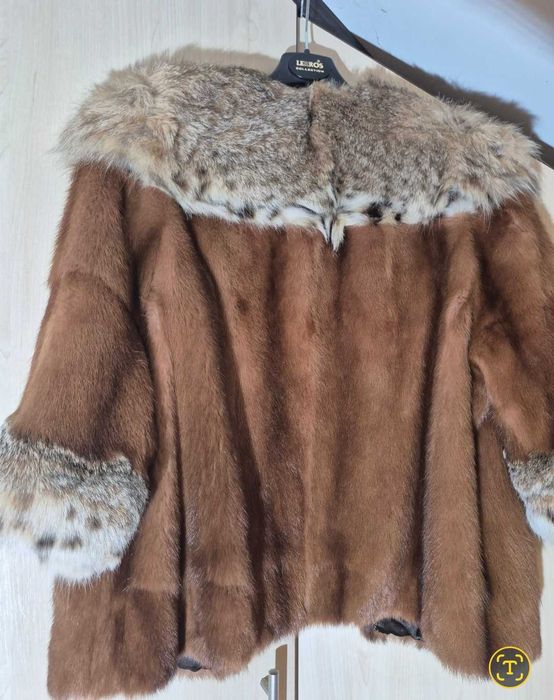 Нова фірмова норкова шуба,автоледі,рись