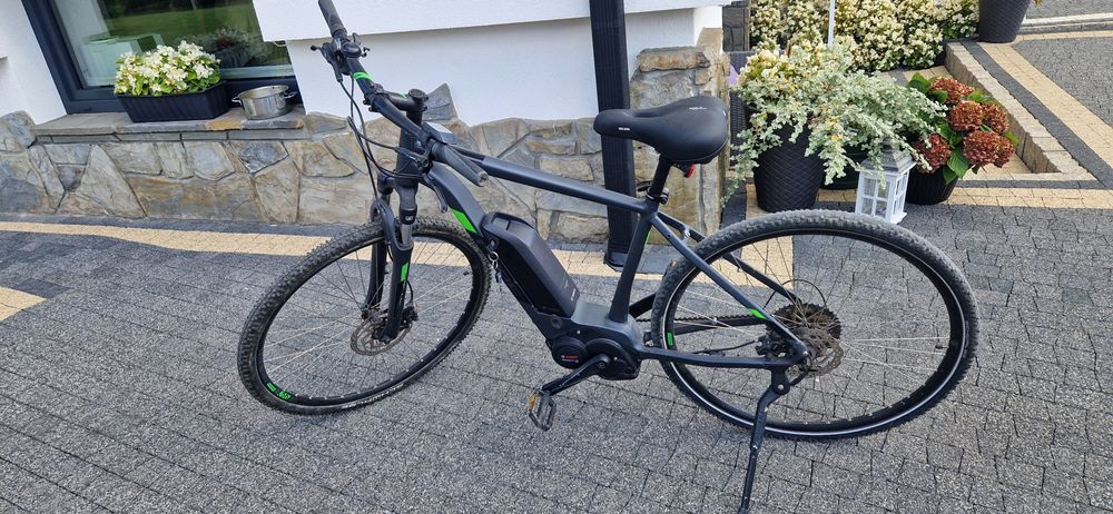 Rower elektryczny Cube HPA przebieg  50km