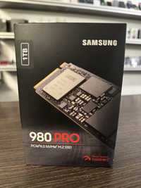 Dysk SSD Samsung 980 PRO 1TB M.2 2280 PCI-E x4 Gen4 NVMe (MZ-V8P1T0BW)