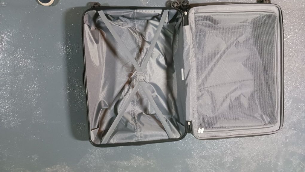 Malas semi novas Saxoline