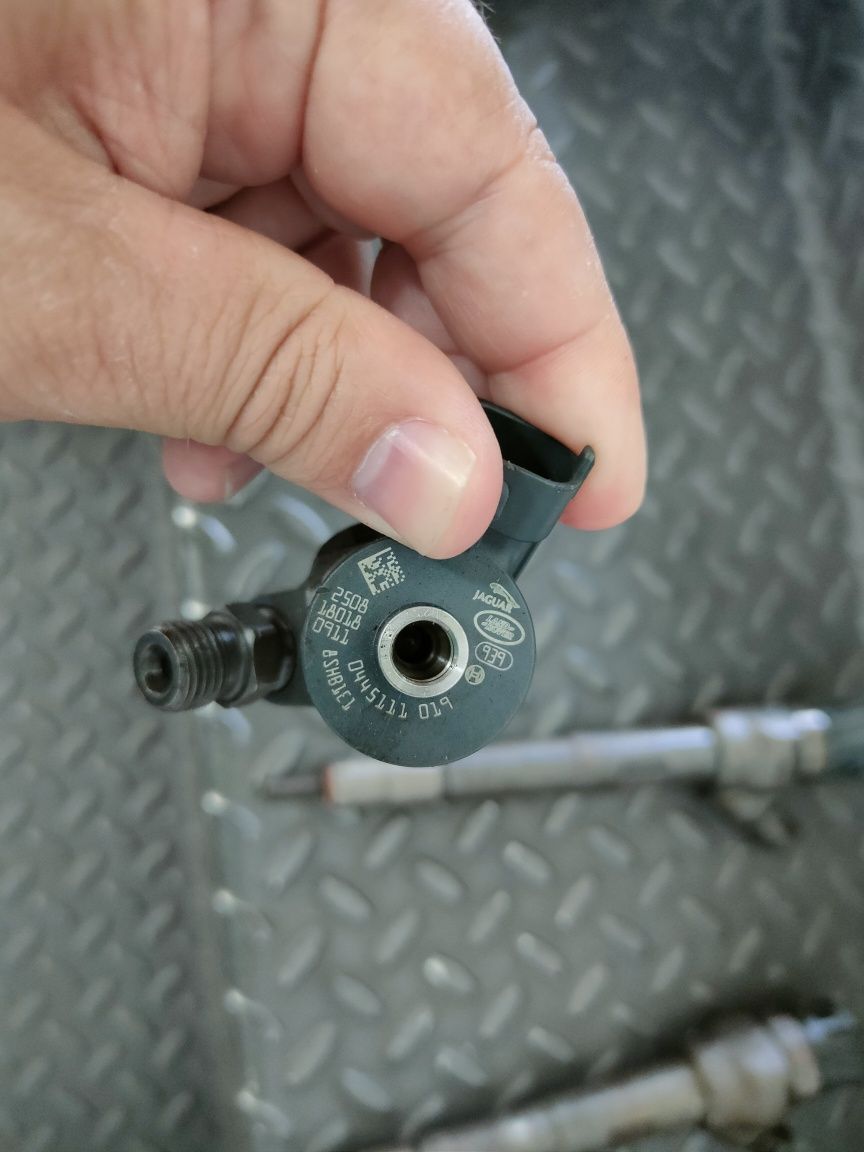 Turbo e 4 injectores originais Jaguar XF 2.0d 180cv
